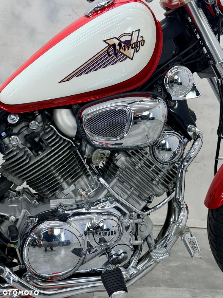 Yamaha XV - 17
