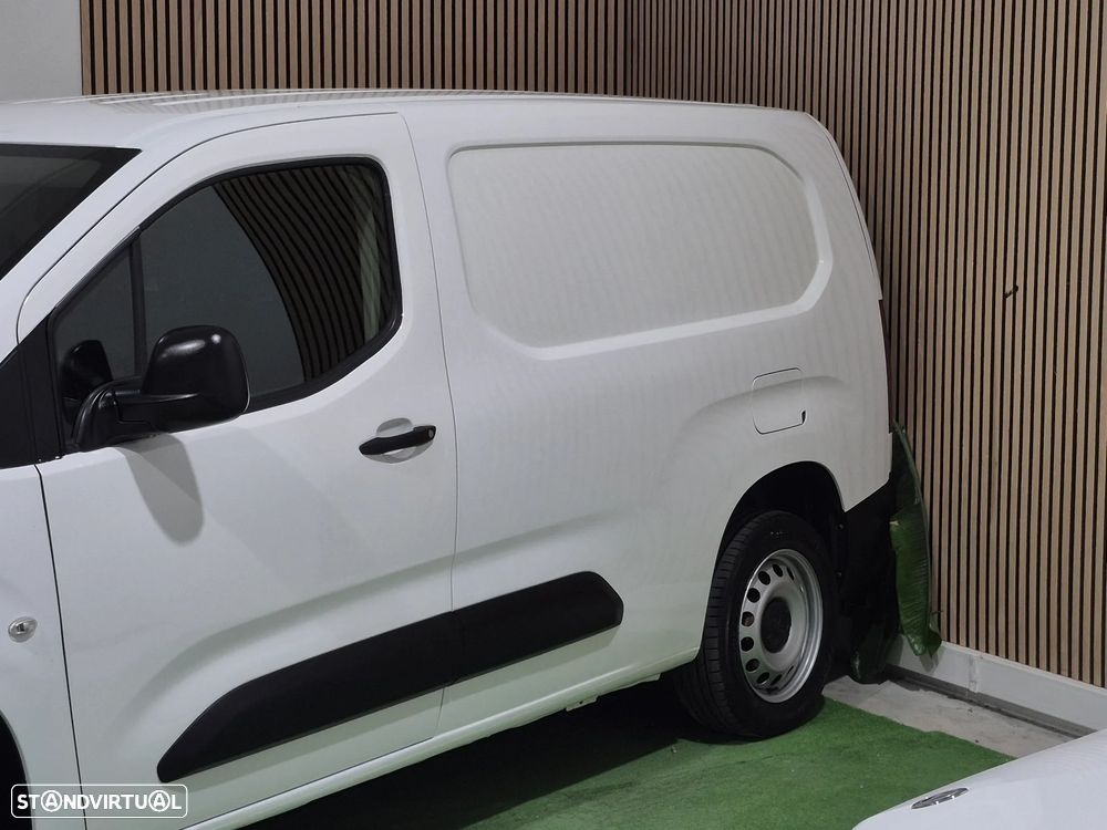 Peugeot Partner LONGA - 3 LUG | GARANTIA | NACIONAL - 130.000KM - 4