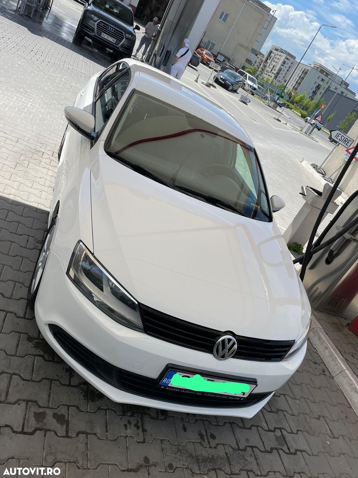 Volkswagen Jetta 1.6 TDI CR DPF BMT Trendline - 1