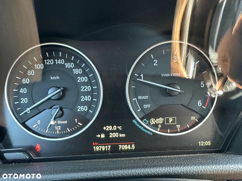BMW Seria 2 218d Advantage - 18