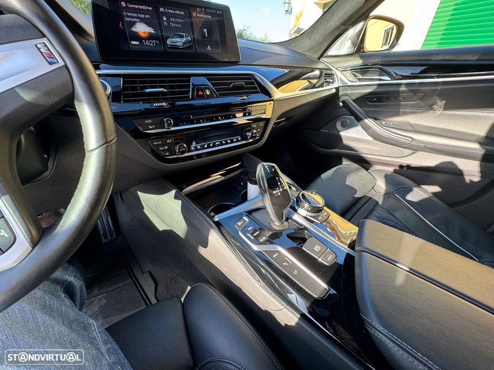 BMW 530 e iPerformance Pack M - 25