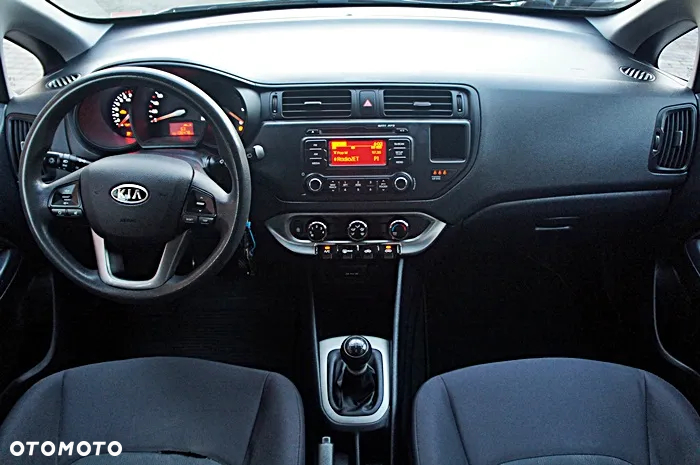 Kia Rio 1.2 Attract - 15