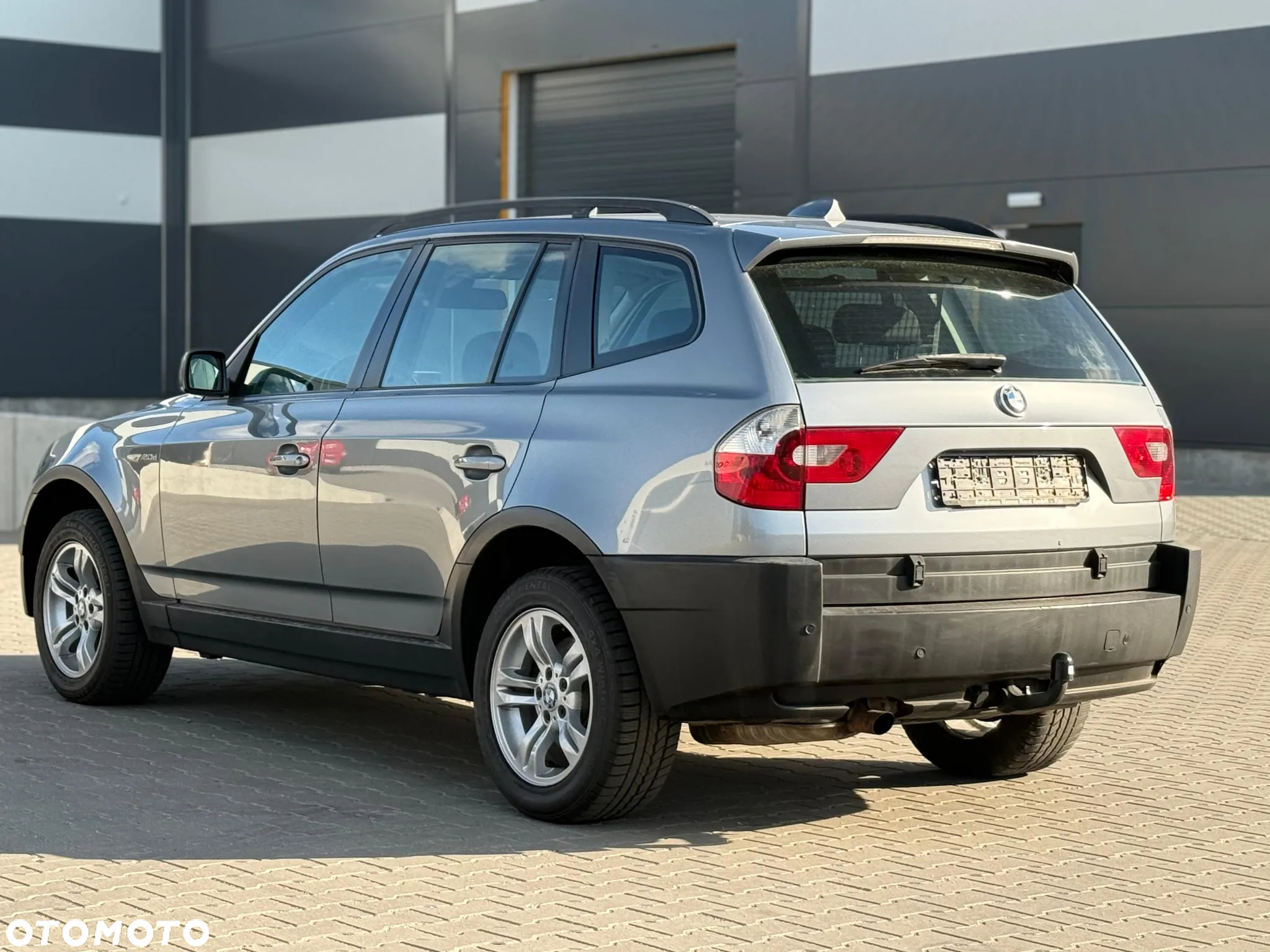 BMW X3 2.0d - 10