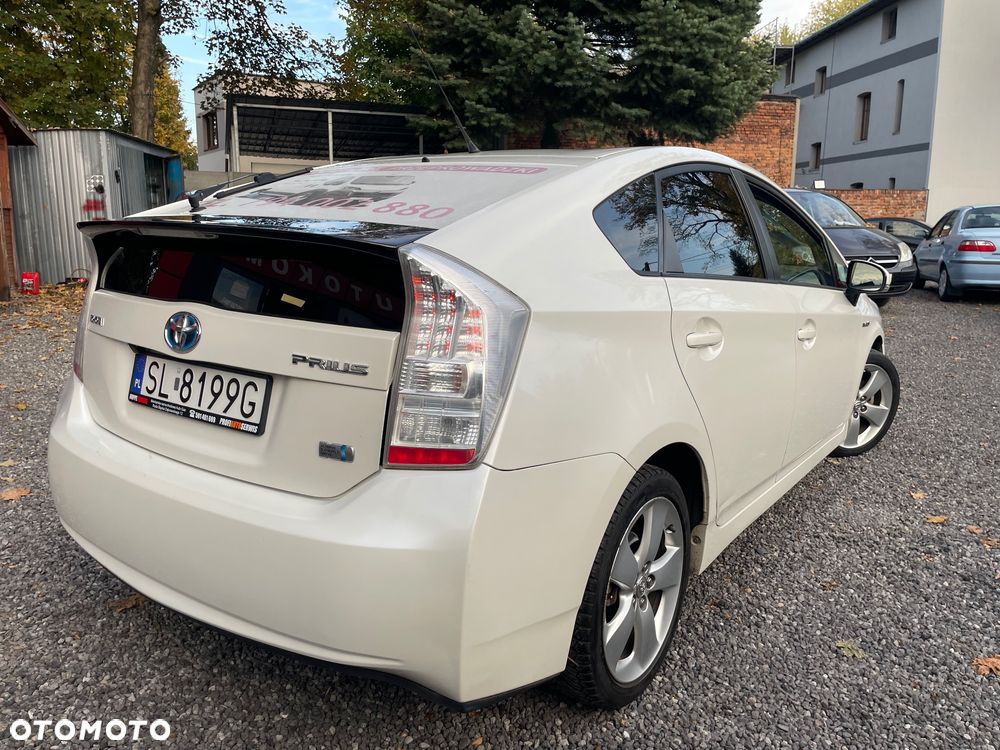 Toyota Prius - 7