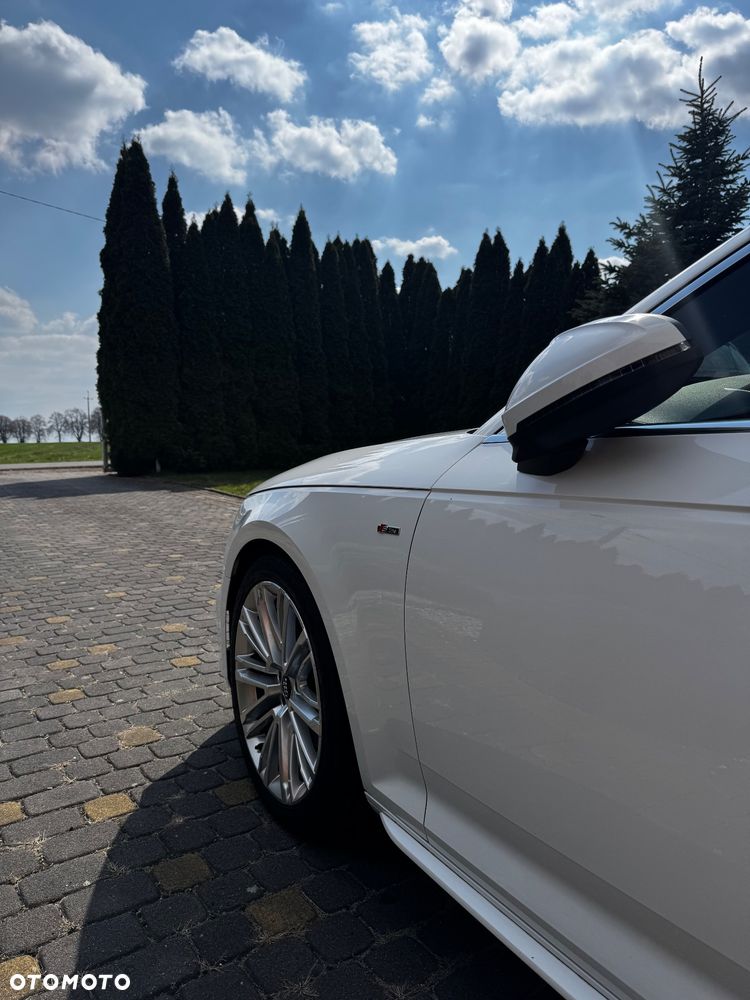Audi A4 Limousine 2.0 TFSI ultra S tronic design - 35