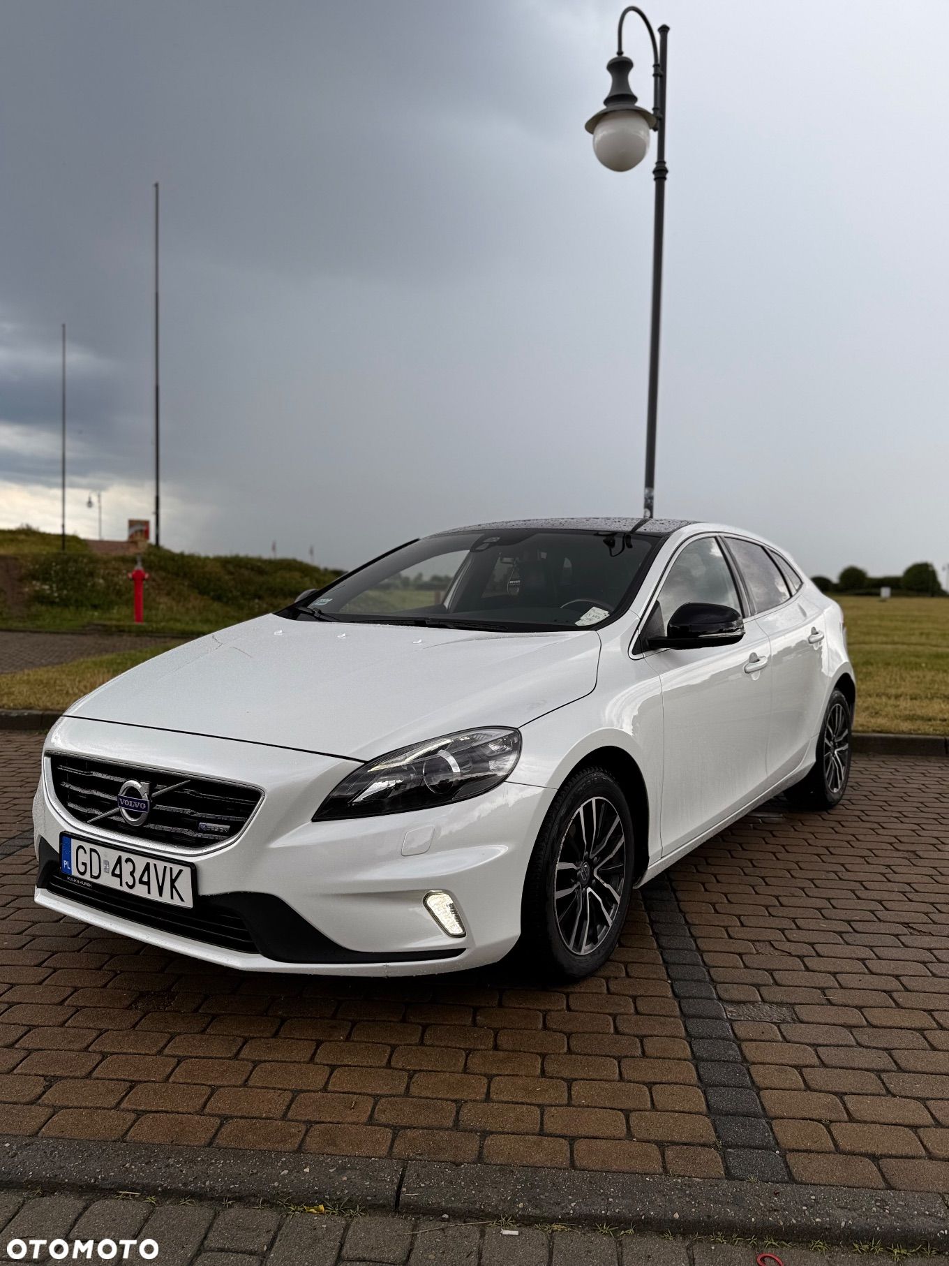 Volvo V40 D2 - 1