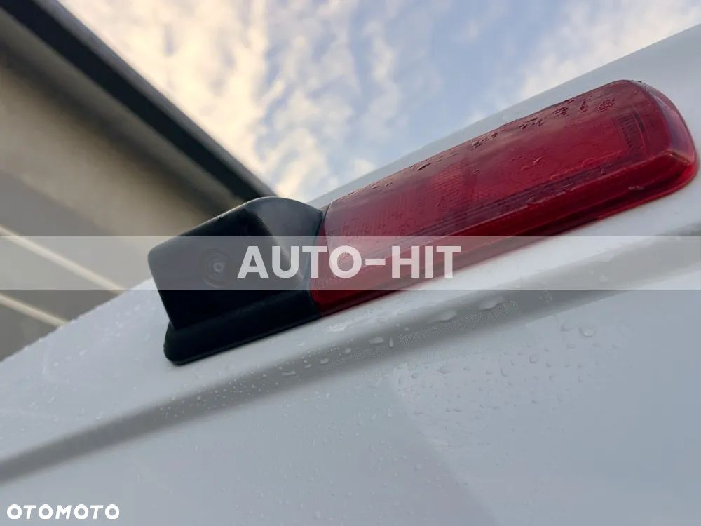 Renault Trafic - 18