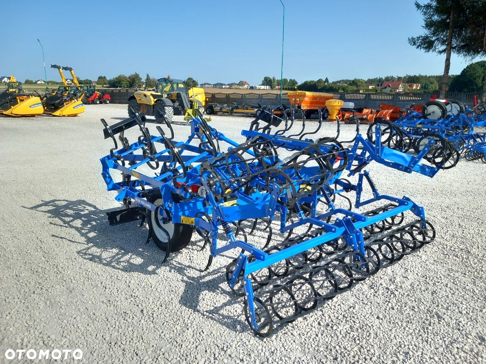 New Holland Agregat uprawowy SBL V370 - 8