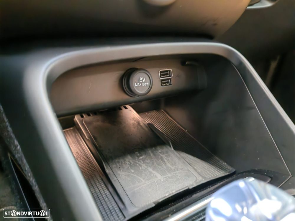 Volvo XC 40 2.0 D3 Inscription Geartronic - 25