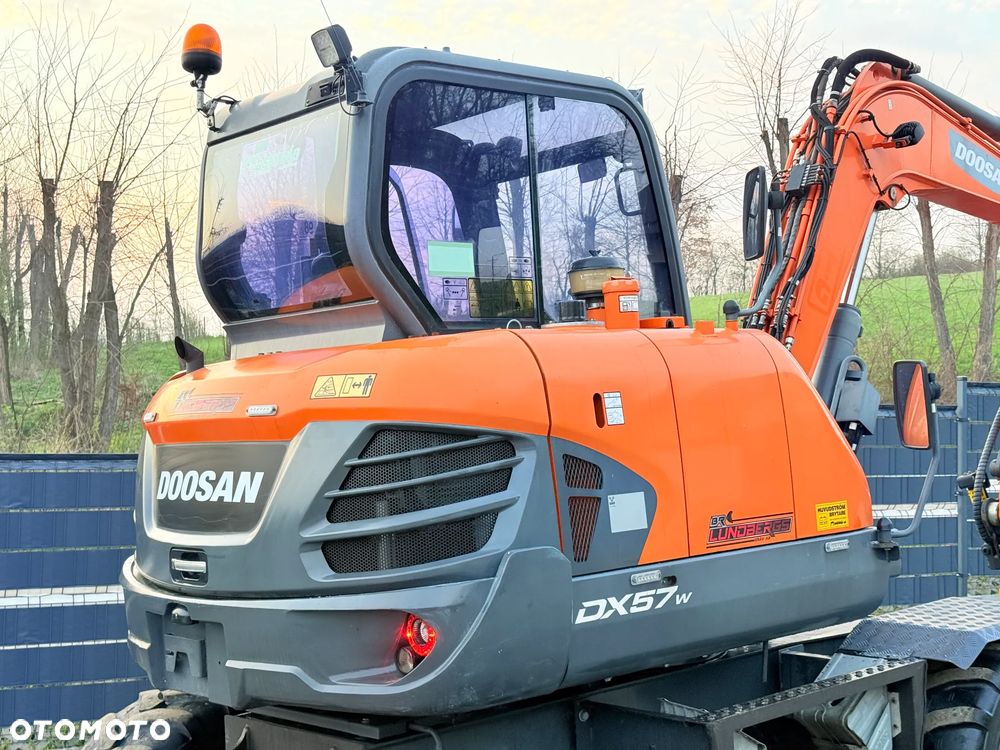 Doosan DOOSAN DX57W *ROTOTILT* 2200 Motogodzin * Jak Nowa * Sprowadzona * Stan Perfekcyjny - 32