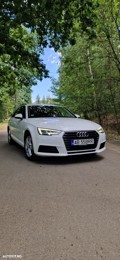 Audi A4 Avant 2.0 TDI S tronic - 1