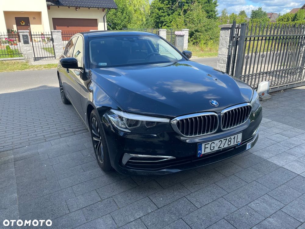 BMW Seria 5 518d Luxury Line - 2