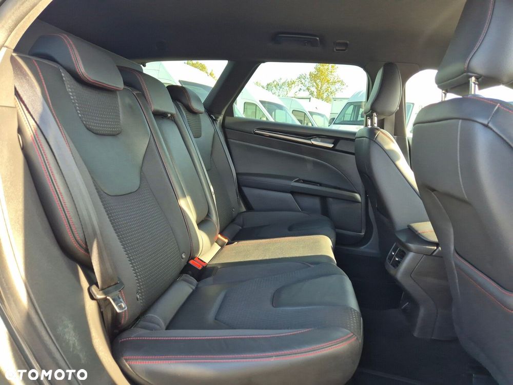Ford Mondeo - 30