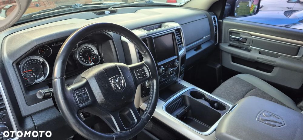 Dodge RAM 1500 5.7 4x4 - 6