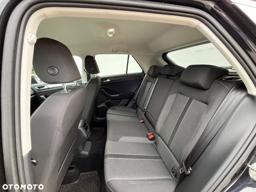 Volkswagen T-Roc 1.0 TSI Life Plus - 18