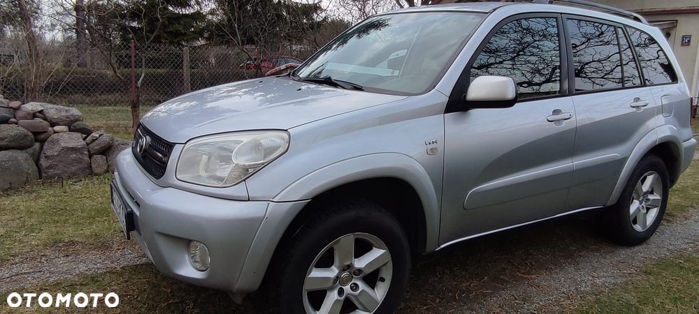 Toyota RAV4 2.0 VVT-i 4x4 - 12