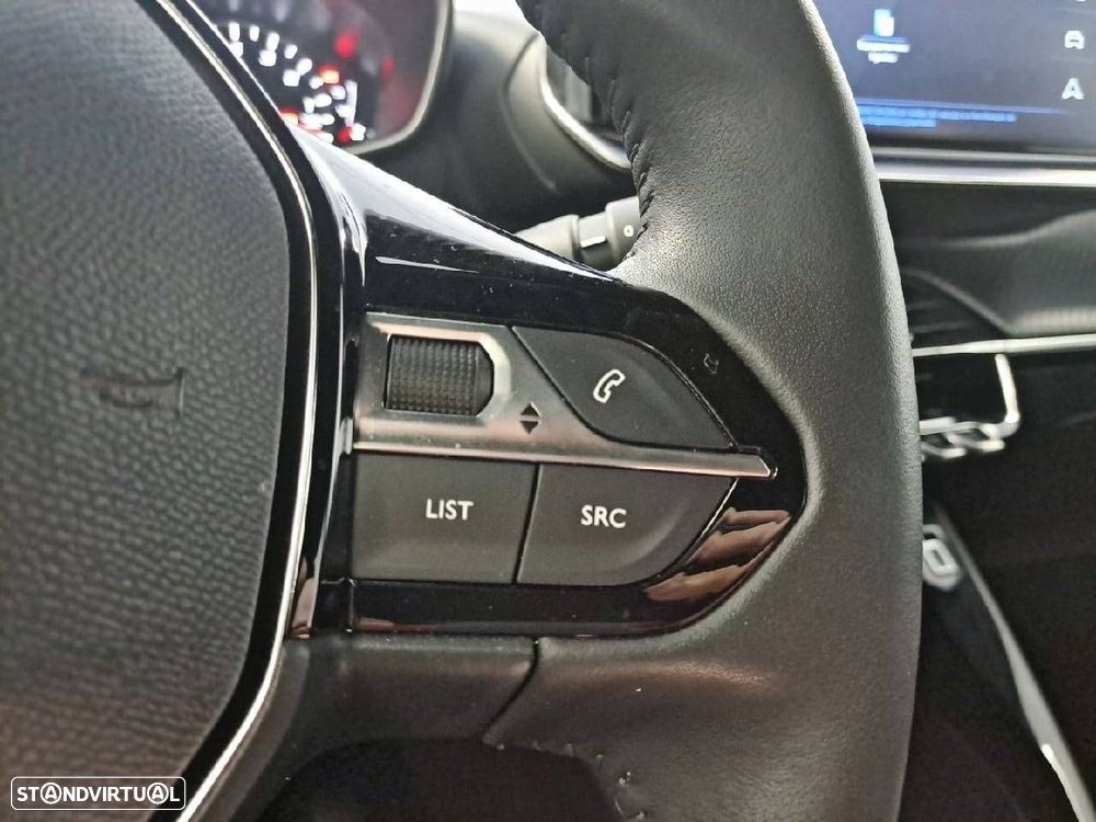 Peugeot 2008 1.2 PureTech Style - 17