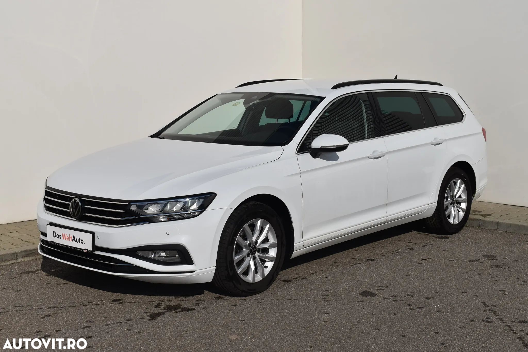 Volkswagen Passat Variant 2.0 TDI DSG (BlueMotion Technology) Comfortline - 1