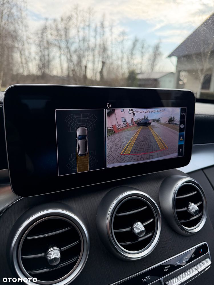 Mercedes-Benz Klasa C 300 d 9G-TRONIC Avantgarde - 28