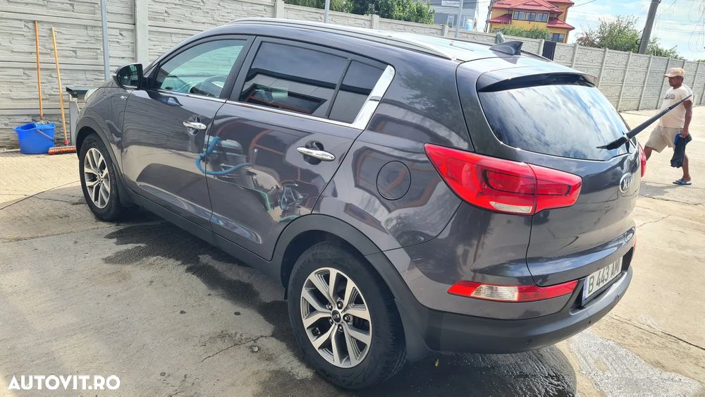 Kia Sportage - 1