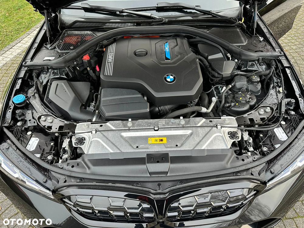 BMW Seria 3 330e xDrive M Sport - 11