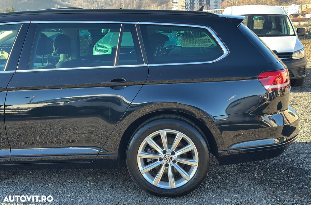 Volkswagen Passat - 18
