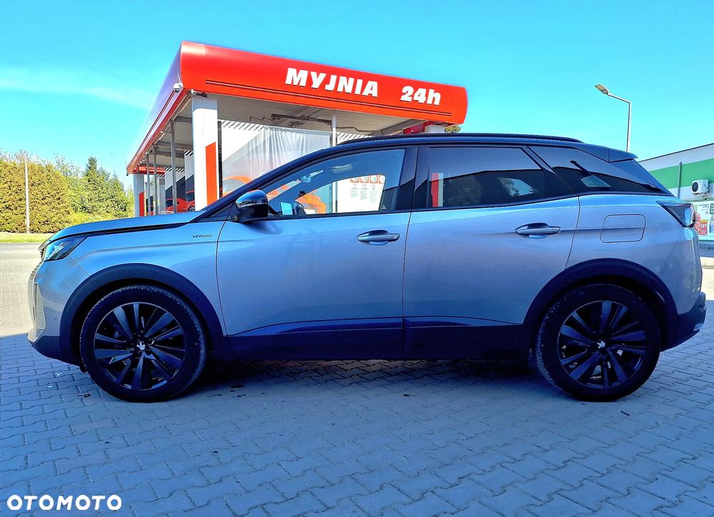 Peugeot 3008 225 e-EAT8 GT - 4