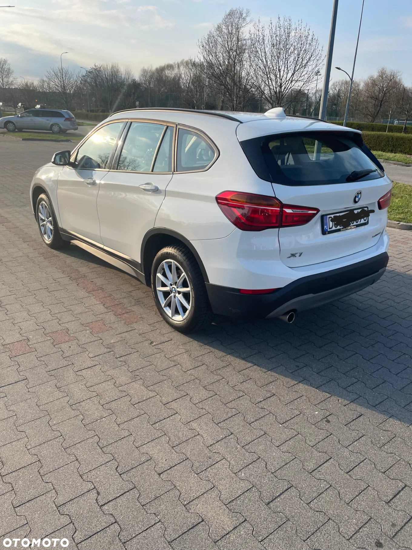 BMW X1 sDrive18i - 4