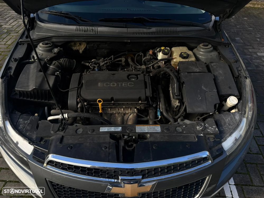 Chevrolet Cruze 1.6 LS - 5