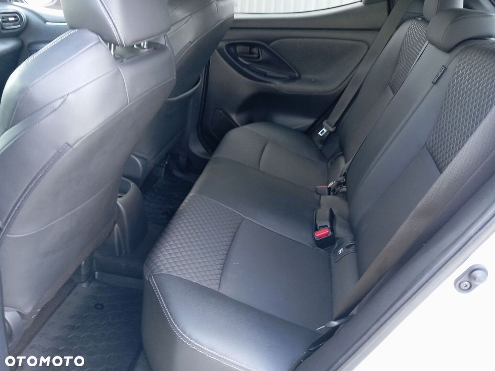 Toyota Yaris 1.5 Selection Style CVT - 9