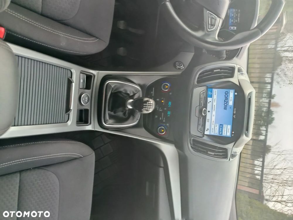 Ford Kuga 1.5 TDCi FWD Edition - 8