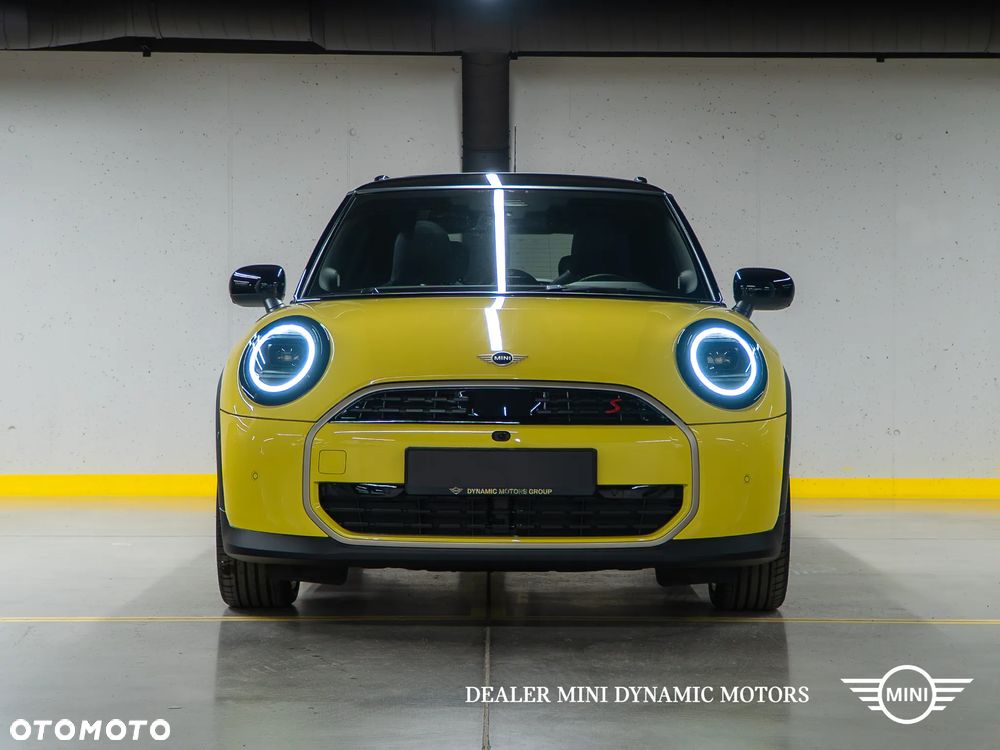 MINI Cooper S Favoured Trim - 2