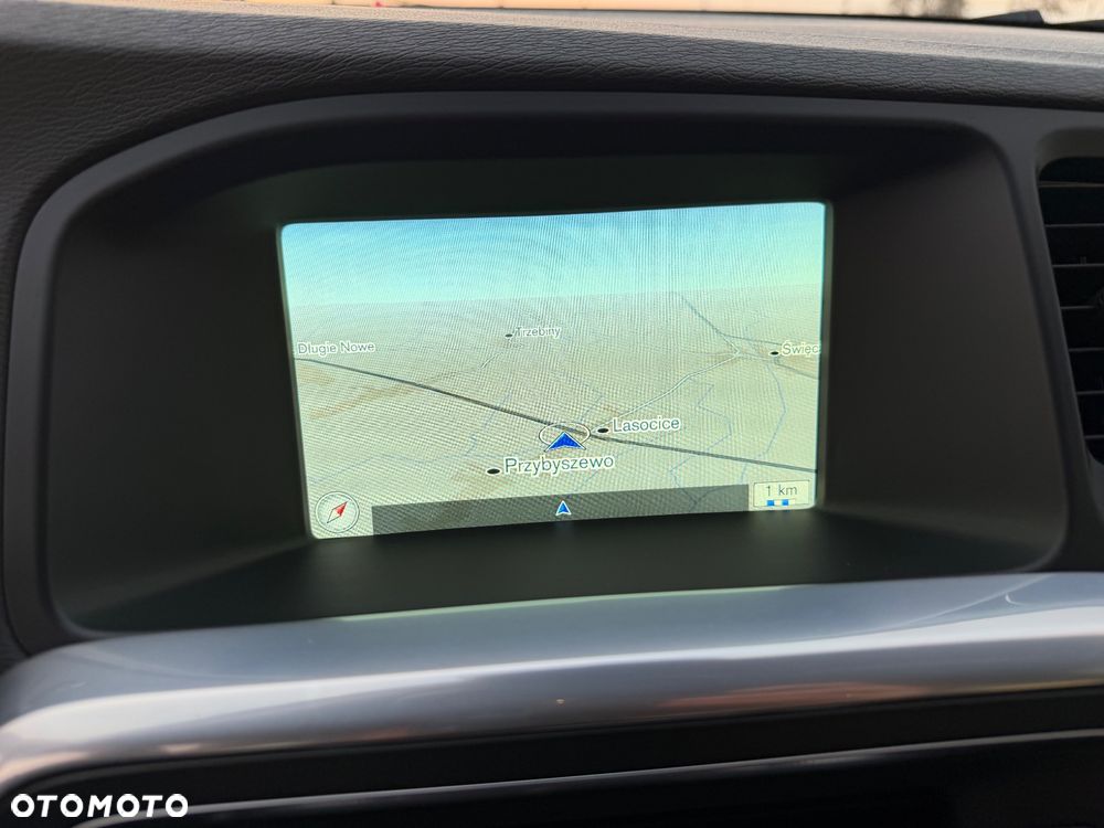 Volvo V60 D3 Geartronic Summum - 14