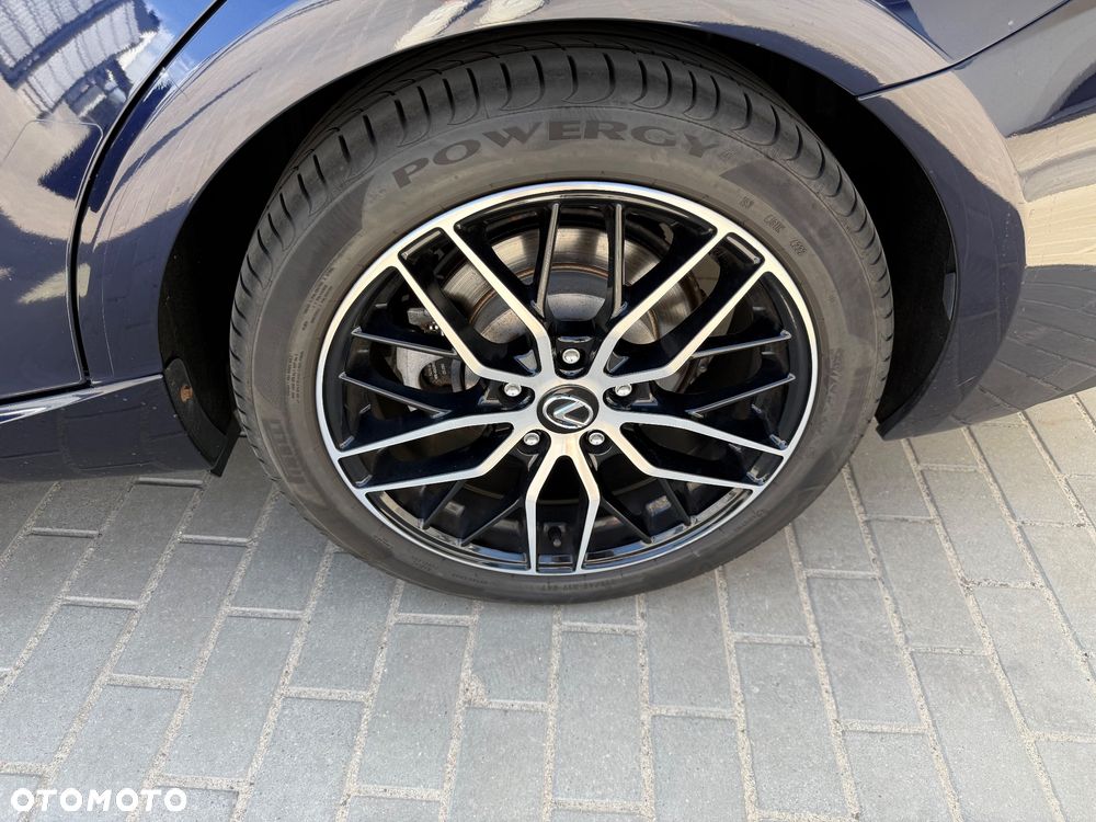Lexus IS 200t Elegance - 14