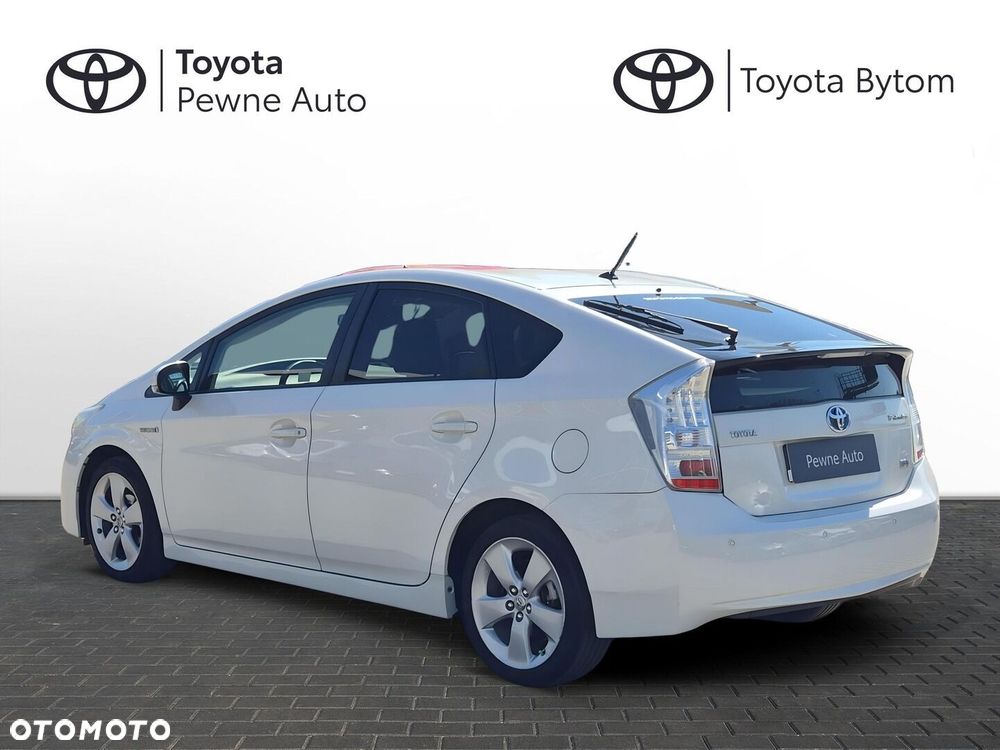 Toyota Prius 1.8 HSD Sol - 3