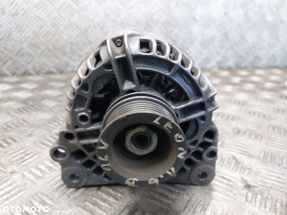 ALTERNATOR SKODA OCTAVIA I 1.6 8V 028903028D - 1