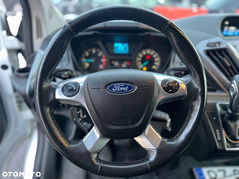 Ford Tourneo Custom 310 L1H1 VA Autm Titanium - 14