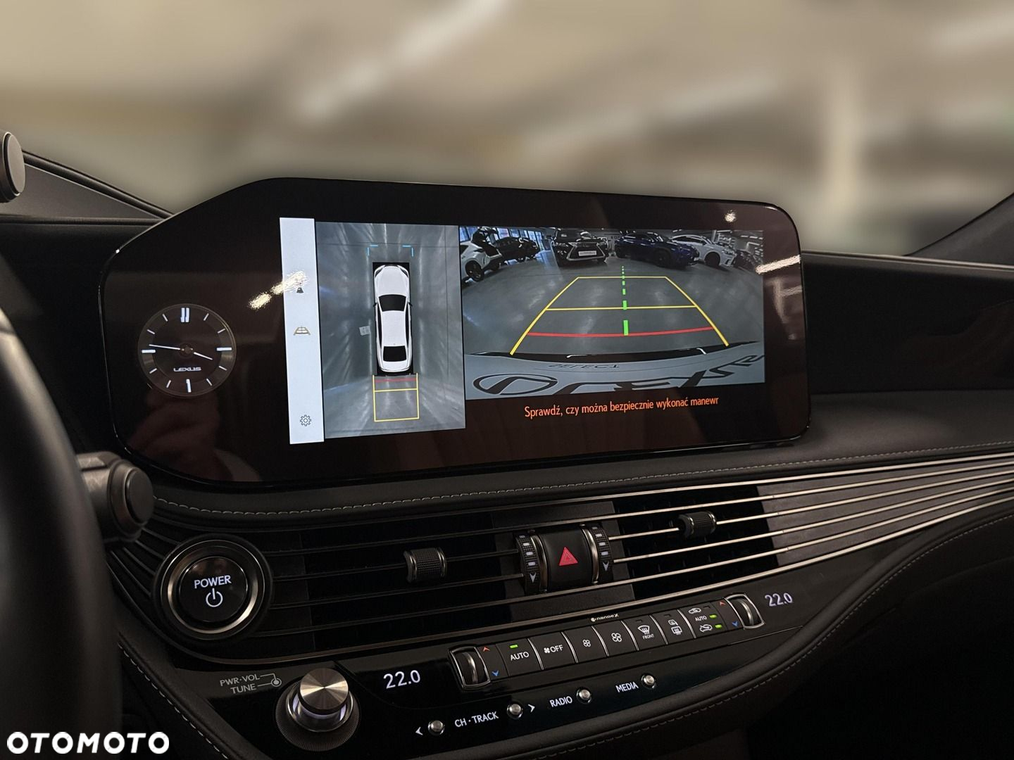 Lexus LS 500h Prestige AWD - 26