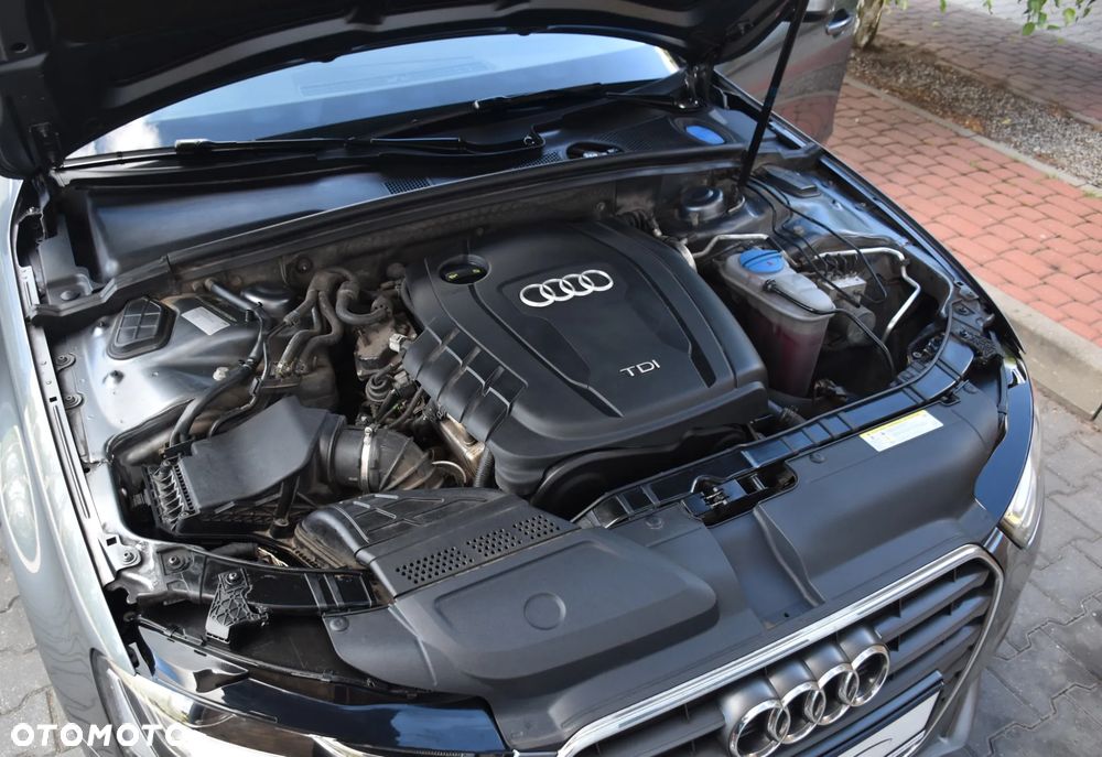 Audi A4 Avant 2.0 TDI DPF clean diesel Ambiente - 25