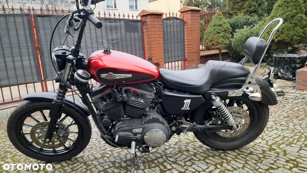 Harley-Davidson Sportster Custom 883C