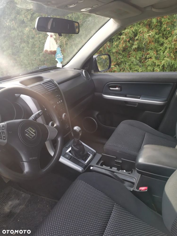 Suzuki Grand Vitara - 7