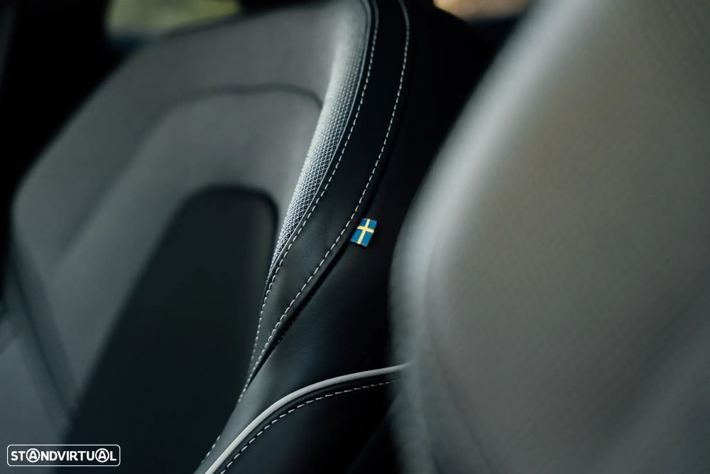 Volvo S60 T8 Recharge AWD Ultimate Dark - 41