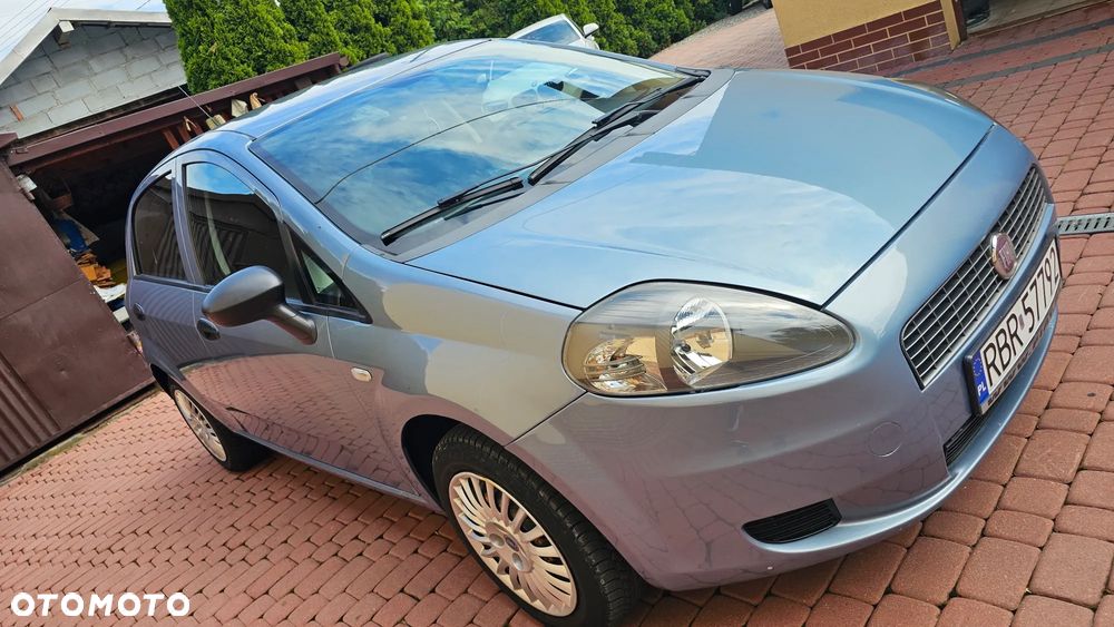 Fiat Grande Punto Actual 1.2 8V Estiva - 20