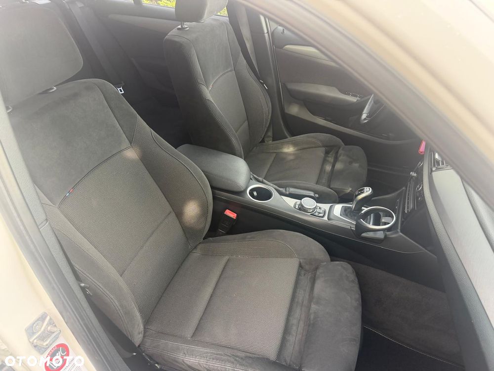 BMW X1 sDrive18d Sport Line - 6