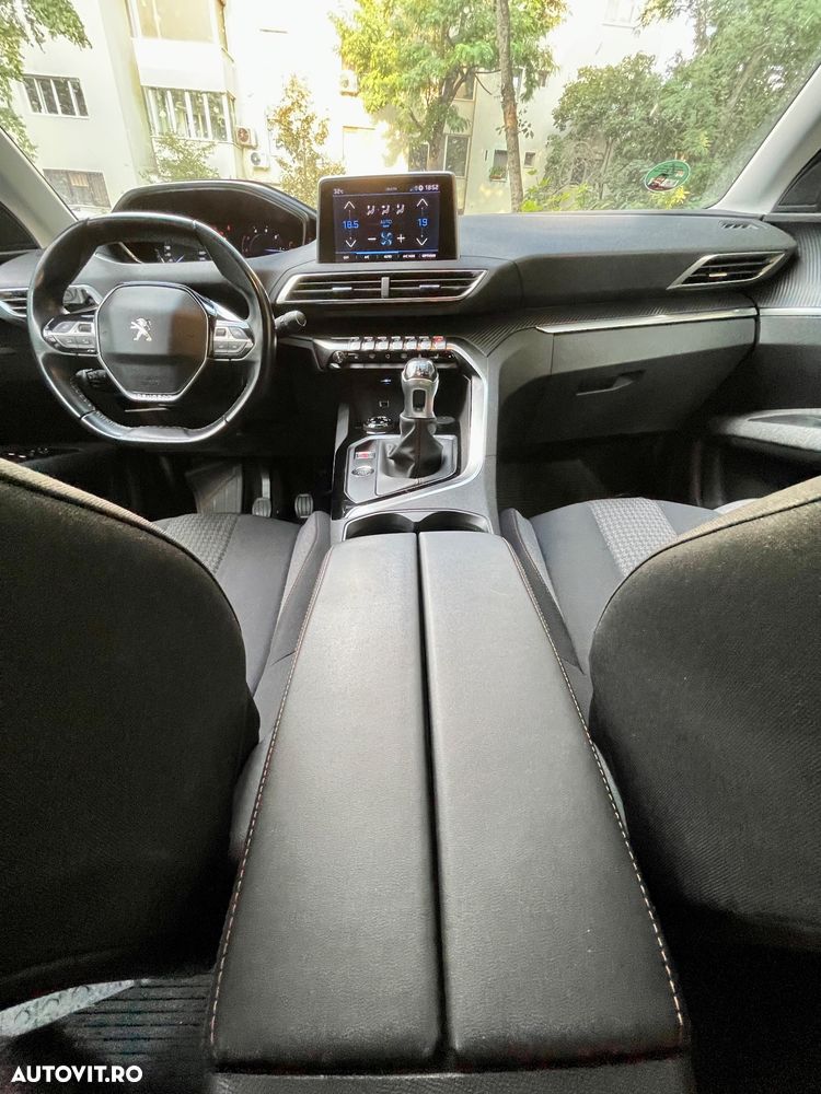 Peugeot 3008 1.5 BlueHDI S&S Active - 6