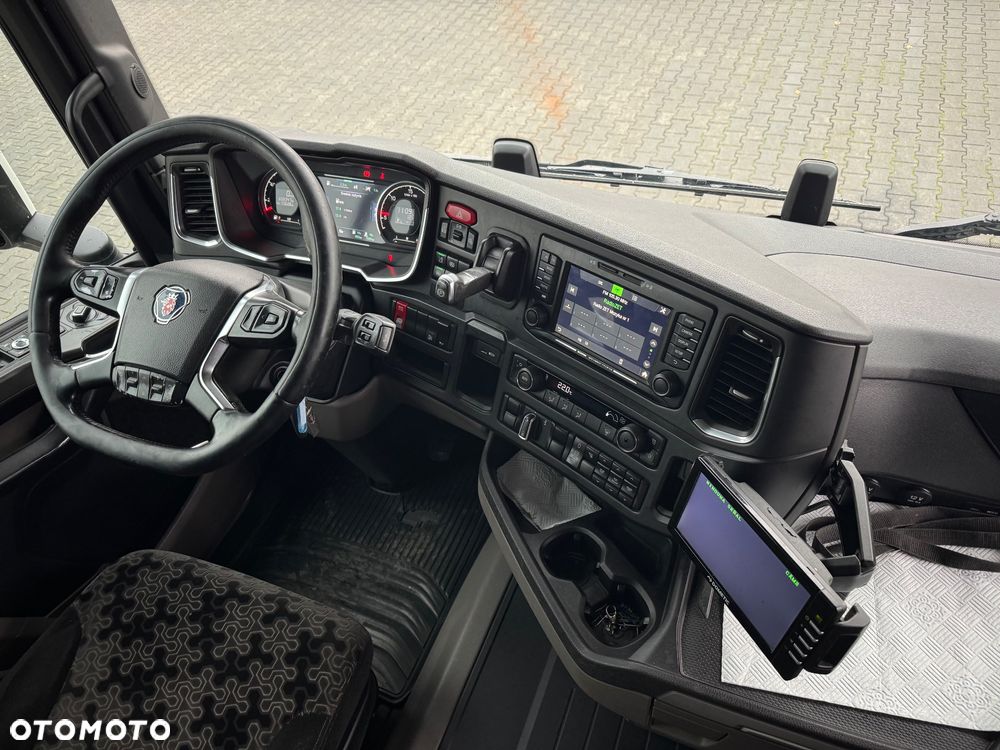 Scania R450 ŁADNA I BOGATA 6 PODUSZEK I-COOL - 23