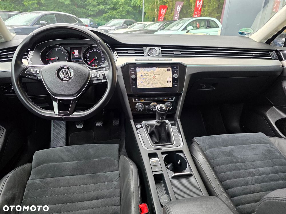 Volkswagen Passat Variant - 7