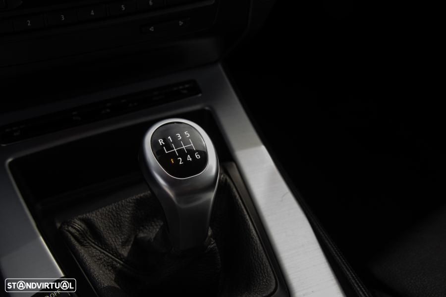 BMW Z4 28 i Pack M - 40