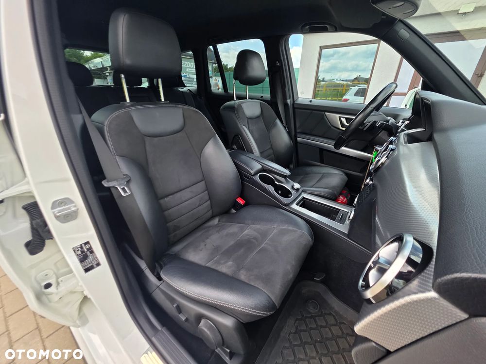 Mercedes-Benz GLK - 13