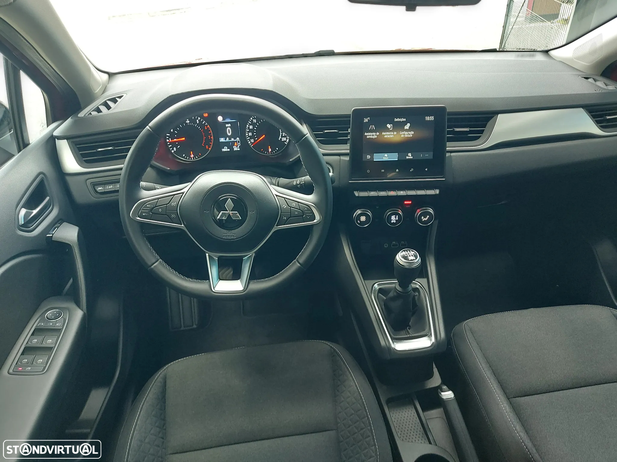 Mitsubishi ASX - 9